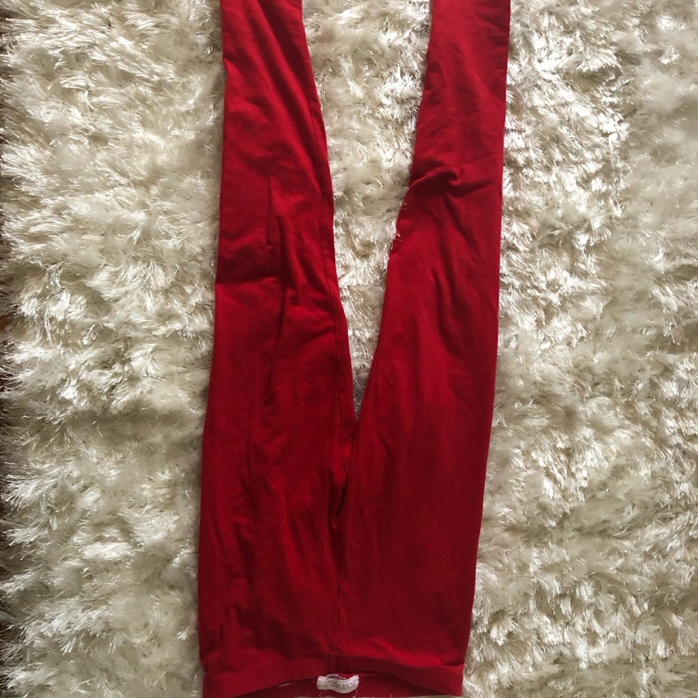 FREE LEGGINGS BUNDLE! - Picture 3 of 5